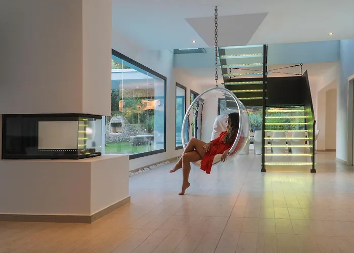 The Designer'S Villa - Member Of Spiritual Living Corfu